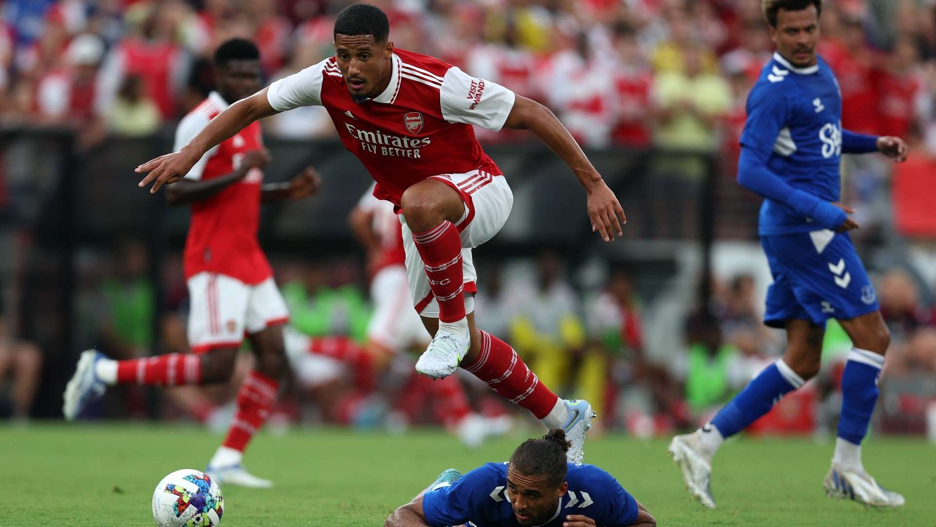 史悠久且深 史悠久且深