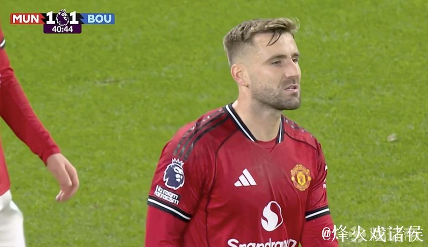 后防不稳，曼联已连续9场英超都有丢球