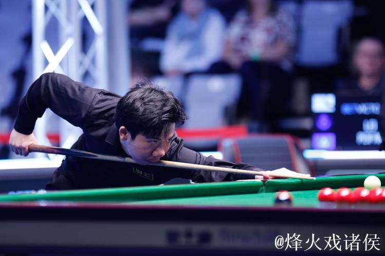 斯诺克苏格兰公开赛首日:中国选手7胜2负!两人爆冷仅输一场外战 斯诺克苏格兰公开赛首日:中国选手7胜2负!两人爆冷仅输一场外战
